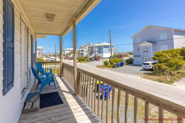 Covered Front Porch
