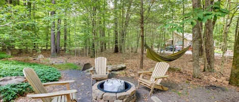 Pocono Pines Vacation Rental | 3BR | 2BA | 1,339 Sq Ft | Stairs Required