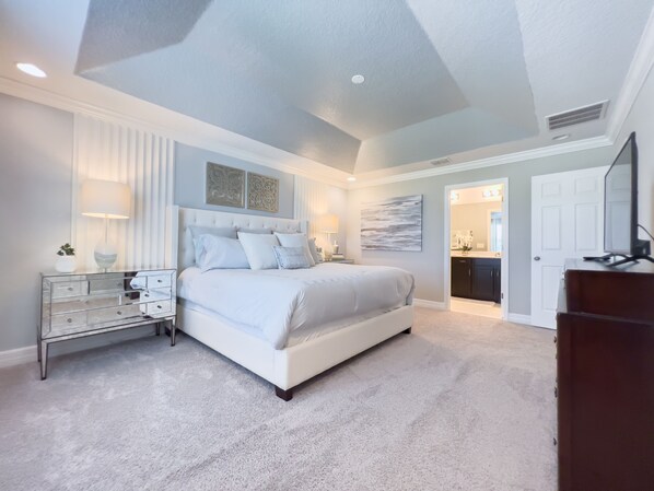 Master Suite King 
