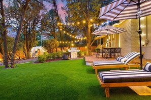 Zen, Bohorganic Backyard with luxurious Chaise Lounges