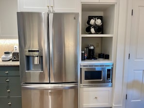 Stainless appliances