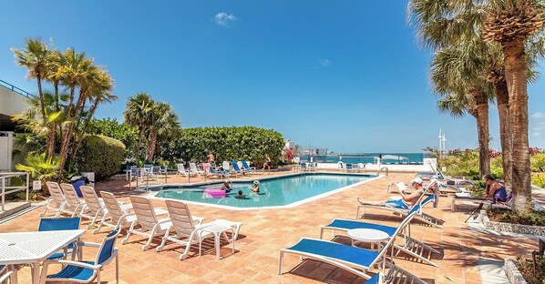 Harbour Place Pool