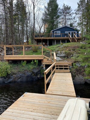 Easy, gentle access from the cabin to the dock.