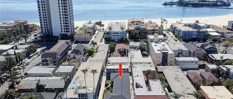 The property is just 1 block from the beach - just a 4-minute walk