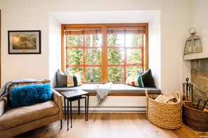 Cozy window bench