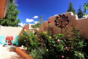 Relaxing garden with sitting area