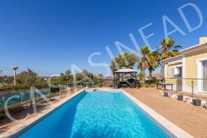 391925_algarveholidaylets_casasinead_swimmingpool2