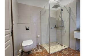 Salle d'eau, douche italienne