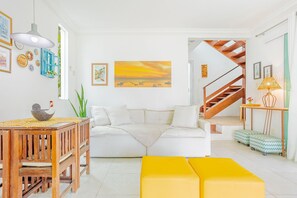 Family,Living Room,TV and multimedia
