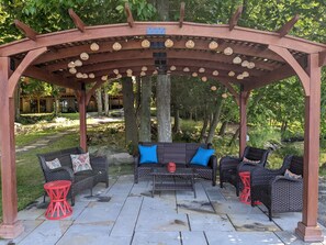 Pergola Seating