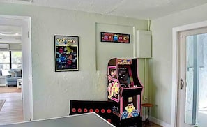 Spielezimmer