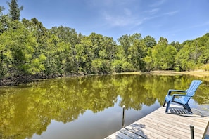 Private Lake | Private Dock | Seating | Swimming | Catch & Release Fishing