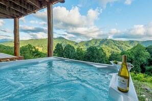 Soak in this 6 person hot tub and relax after a day of hiking!