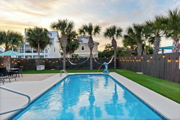 Welcome to Destin Dolphin!