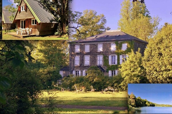 votre chalet construit en bois local vous accueille pour un séjour typique