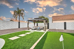 Backyard | Putting Green | Private Pool (Depth 3'-4.5')