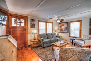living room / inside view