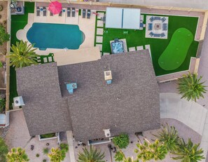 Experience ultimate outdoor living at this Scottsdale retreat!