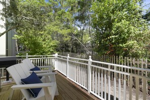 FRONT PORCH W/ADIRONDACK SEATING FOR TWO, PERFECT FOR MORNING CO