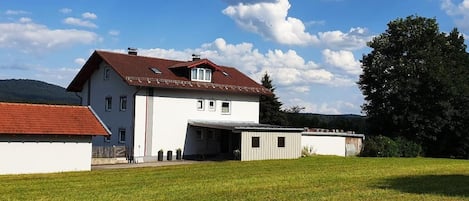 Ferienwohnung am Sonnenhügl-Urlaub am Sonnenhügl