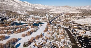 Park Ave Condos sitting in one of the prettiest spots in Old Town North/ Park City Golf Course