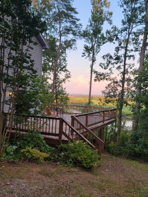 View of back porch overlooking the TN river