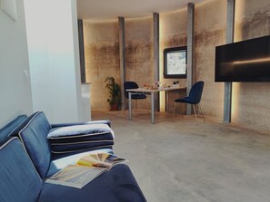 Meubilair, Comfort, Interieur Ontwerp, Gebouw, Hout, Tafel, Verdieping, Flooring, Woonkamer, Kamerplant