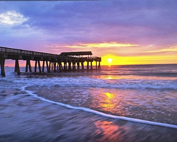 Tybee Pier awaits