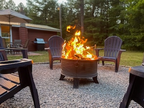 Kozy up by the fire pit with friends & family!
