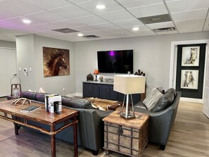 4 Big Screen TVs at the Barndeaux Guest House