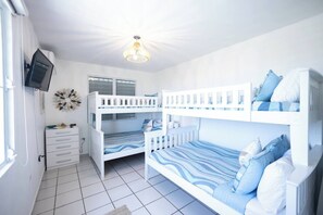 Guest bedroom with AC and Smart TV comfortably sleeps 4
