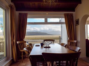 Fantastic views across the estuary | Estuary View, Porthmadog