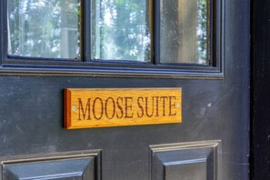Moose Suite