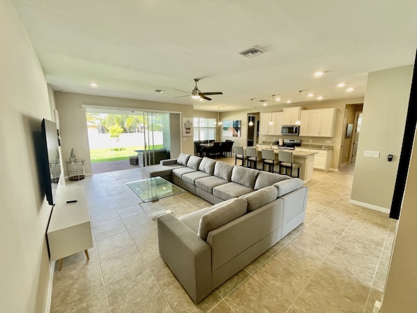 living room, 75in 4k TV