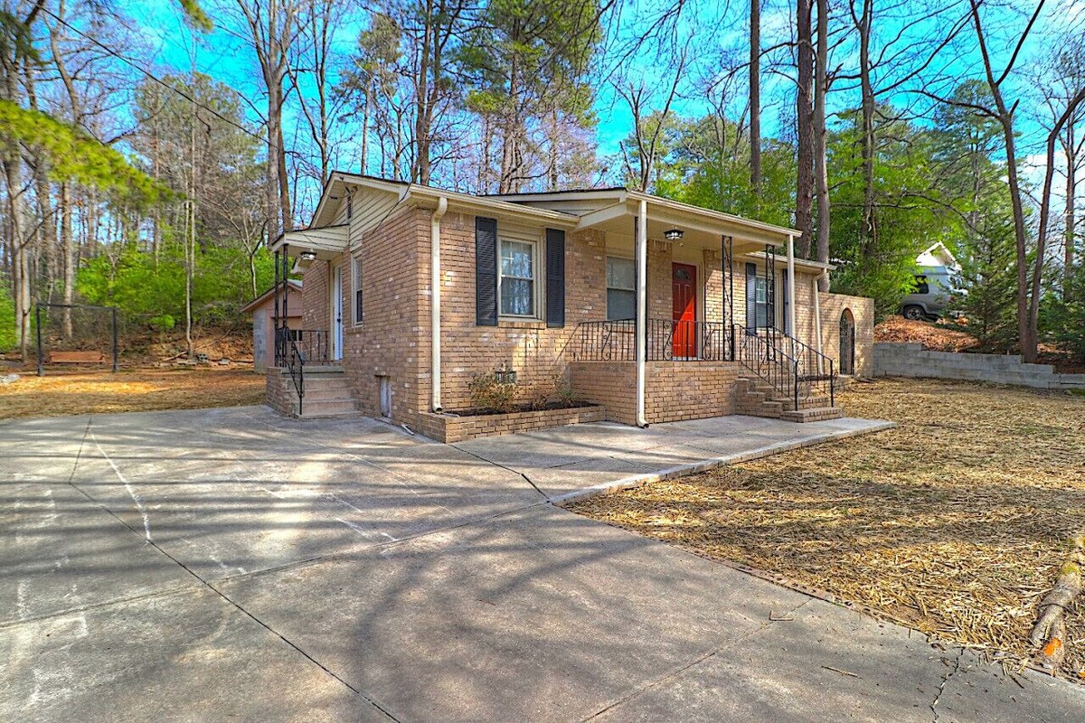 ATH – Doraville – 3BR – Ranch – PetFriendly (lake)