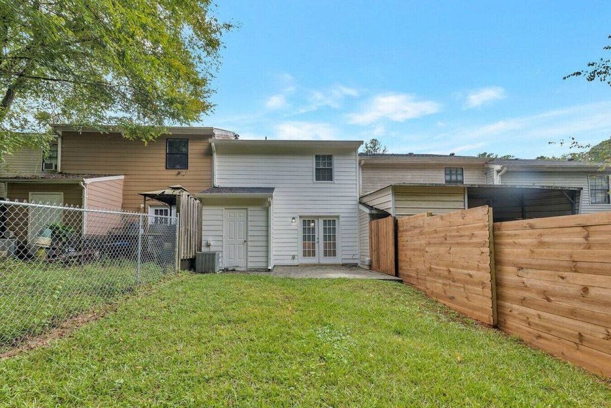 ATH – Austell – 2BR – Pet Friendly – Fenced (2304)