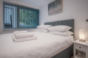 Beach Court - 1 Bedroom Apartment - Saundersfoot (11639)