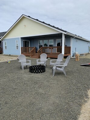 Fire pit and area for yard game fun