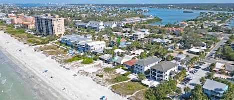 Condo (marked by green arrow) is a 2 minute walk to the 8th Ave beach access