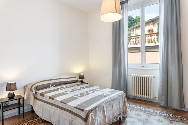 Bedroom Apartment Galgani - Affitti Brevi Italia