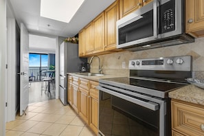 You can prepare meals in the kitchen before heading on your daily activities.