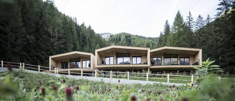 Stelza Nature Chalet Gebäudeansicht