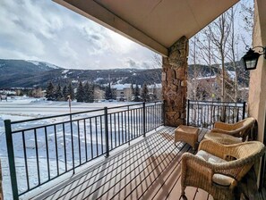 Private Balcony with Keystone views #winter