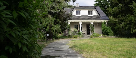 Außenansicht Ferienhaus am Edersee