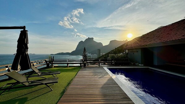 Pool view