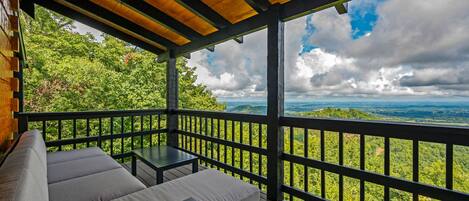 Imagine relaxing on the outdoor sectional overlooking the panoramic vista! 