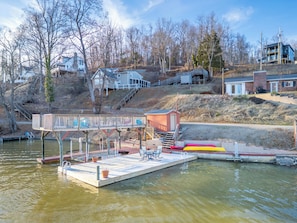 Private dock & kayak launch—step into adventure or relax by the water’s edge!