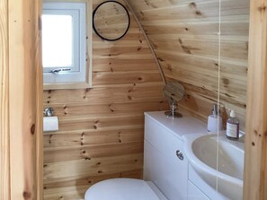 Shower room | The Dalmore Pod, Alness