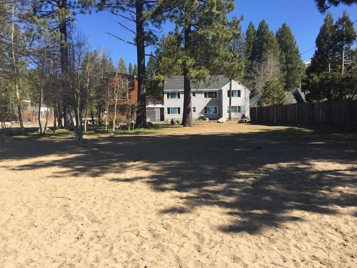 #2 Lakeview Great Ski location! Dog OK, Beach, Hot tub