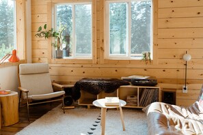 Upstairs living room (2)